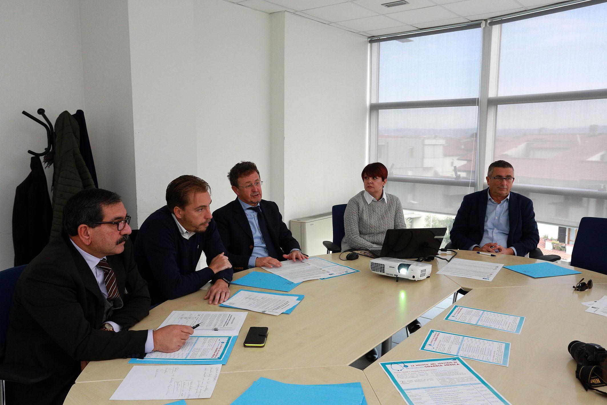 I medici di base che presentano con i dirigenti Asl la nuova riorganizzazione del servizio 