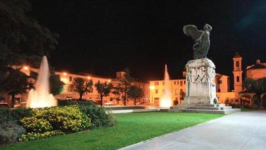 Concerto, dj set e tombola per salutare il nuovo anno