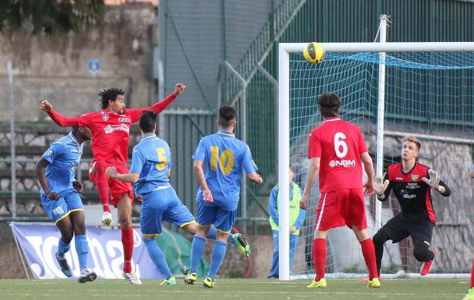I gol dei difensori per vincere lontano dall’Arena 