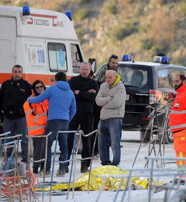 Cave e segherie tutte ferme 