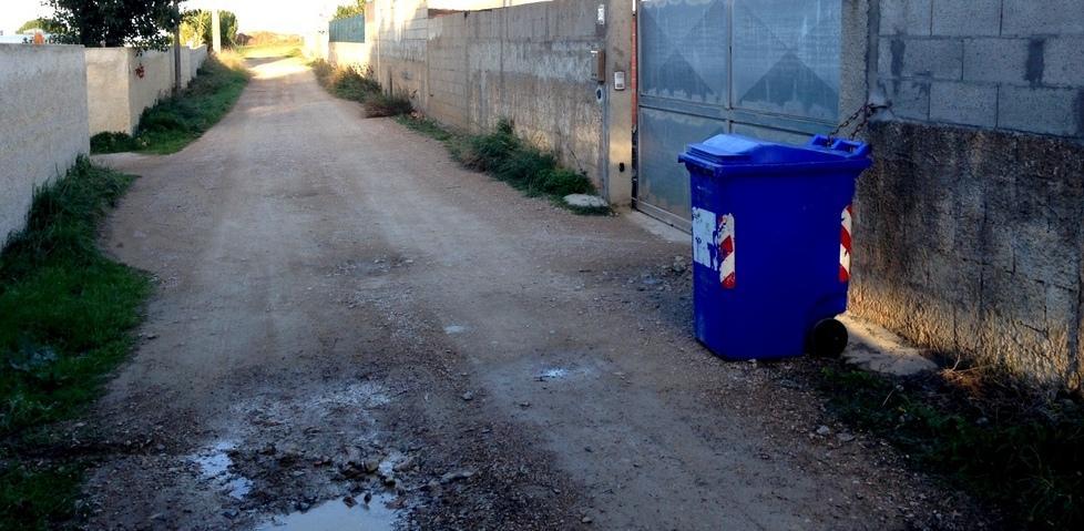 I residenti: «Da anni senza fogne e al buio Dov’è il Comune?» 