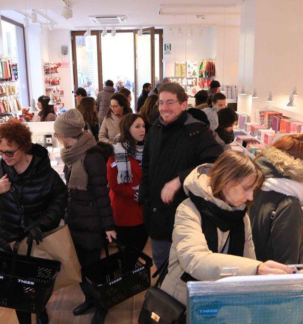 Si inaugura la galleria e la festa raddoppia 