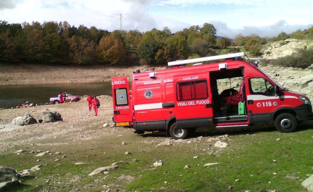 Le ricerche di Carlo Seoni (foto Massimo Locci)