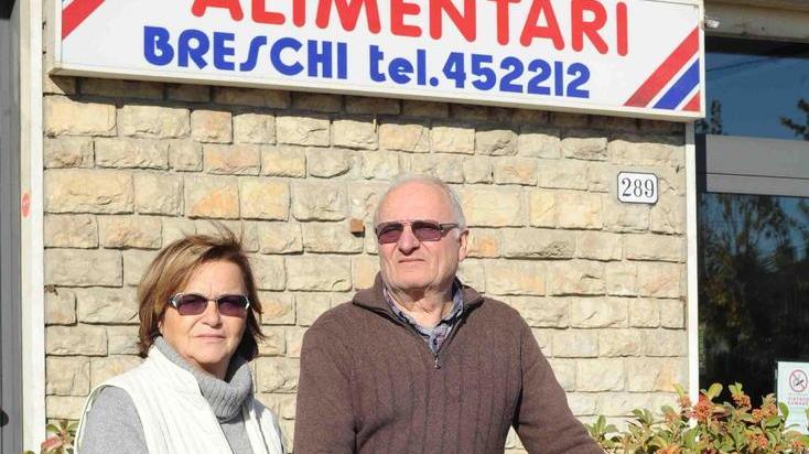 Minimarket di alimentari chiude dopo cinquant’anni