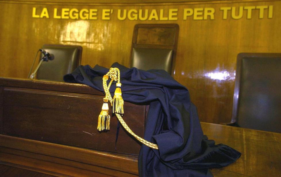 Botte al barista, assolto il quarto giovane 