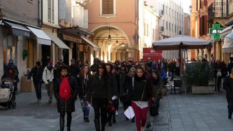 Marcia e letture contro la violenza sulle donne