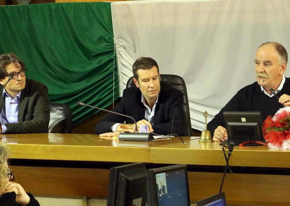 Massa, rimpasto di giunta: ipotesi otto assessori e Balloni è in pole 