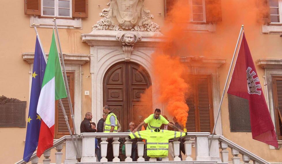 Aamps, il Comune sceglie il concordato 