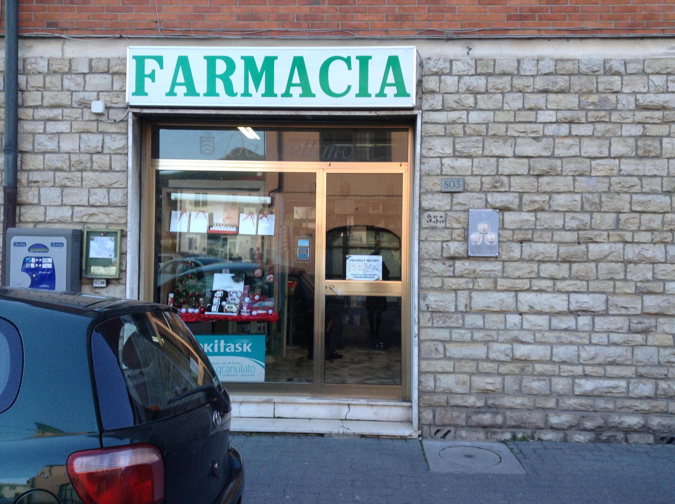 La farmacia rapinata