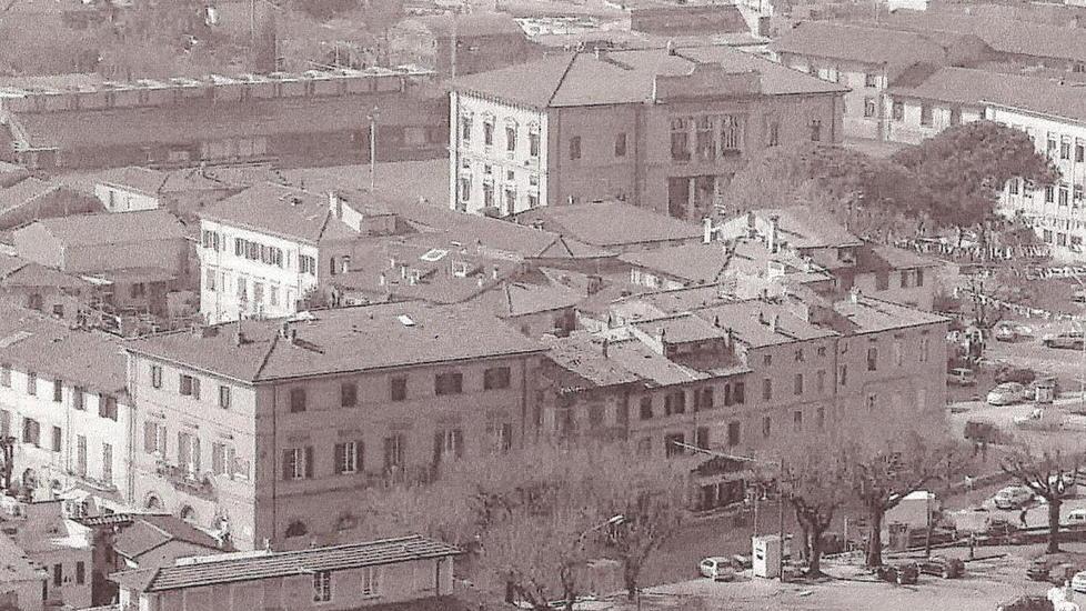 L’addio allo stadio dove lavoravano scrittori e scultori