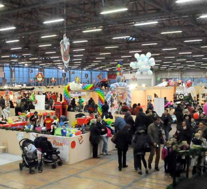 Christmas Village Quando il Natale è solidarietà 