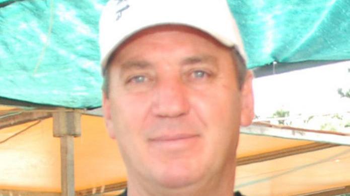 Incendiati i furgoni bar del re dei panini