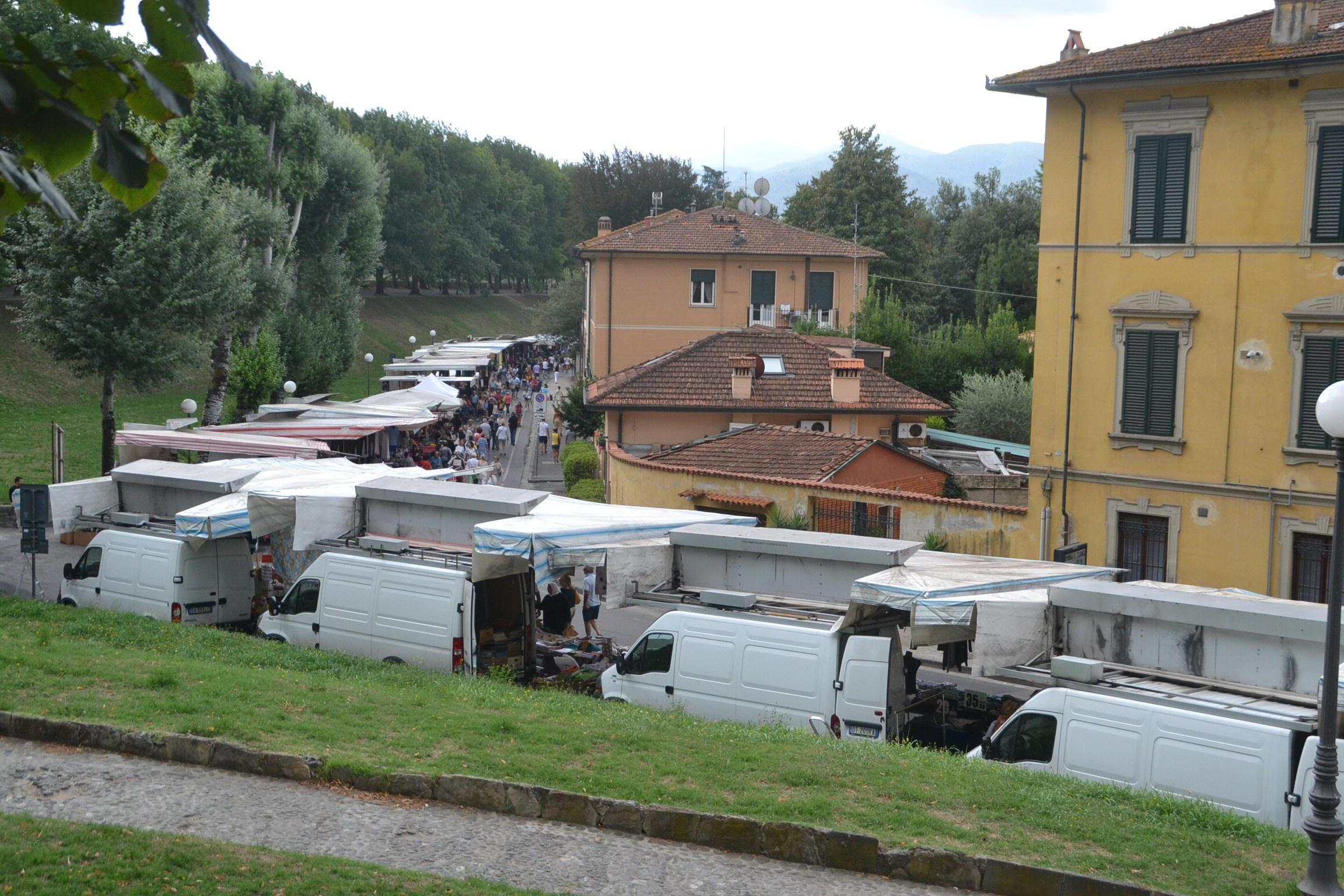 Mercato dei Bacchettoni, il trasloco slitta a fine gennaio 