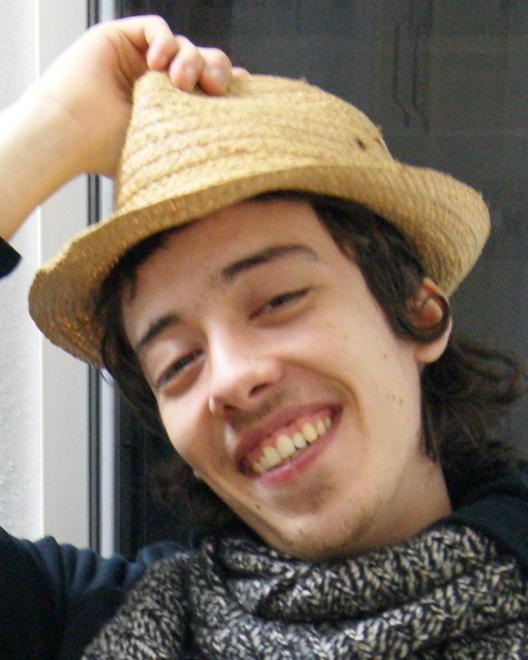 «Ciao Francesco spirito libero e anarchico» 