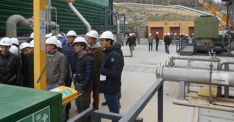 Universitari in visita alla centrale 