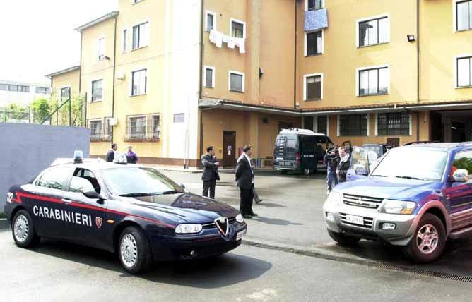 Al volante ubriachi, stop ad auto e patenti 