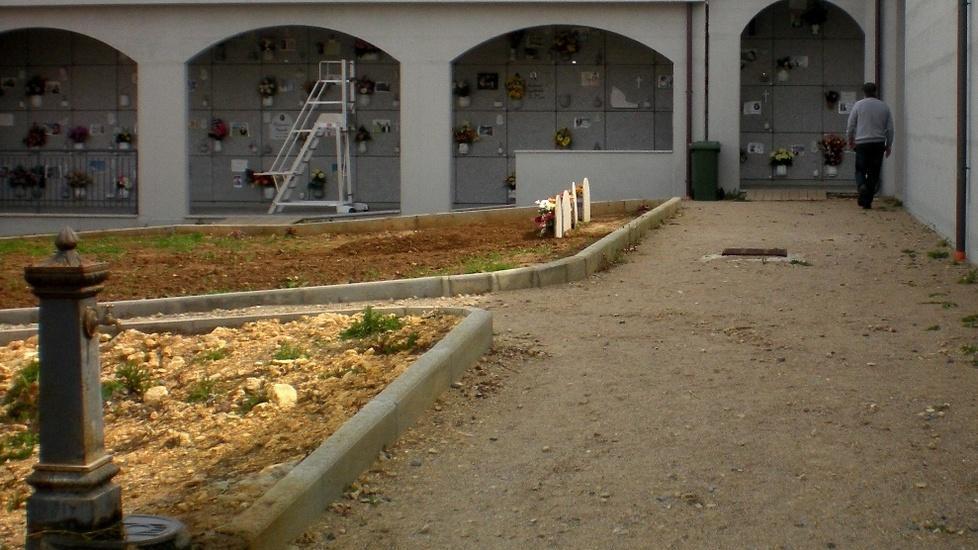Un nuovo campo di inumazione nel cimitero di Ponti Pizzinnu