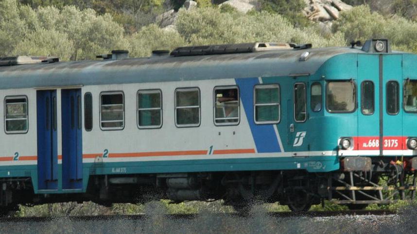 Orari invernali dei treni sulla Olbia-Monti-Telti-Berchidda: protestano i tre sindaci 
