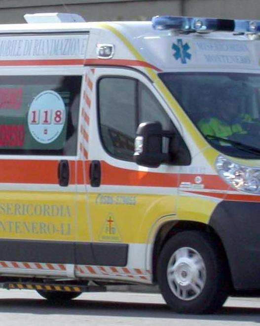 Ciclista investito da un’auto pirata 