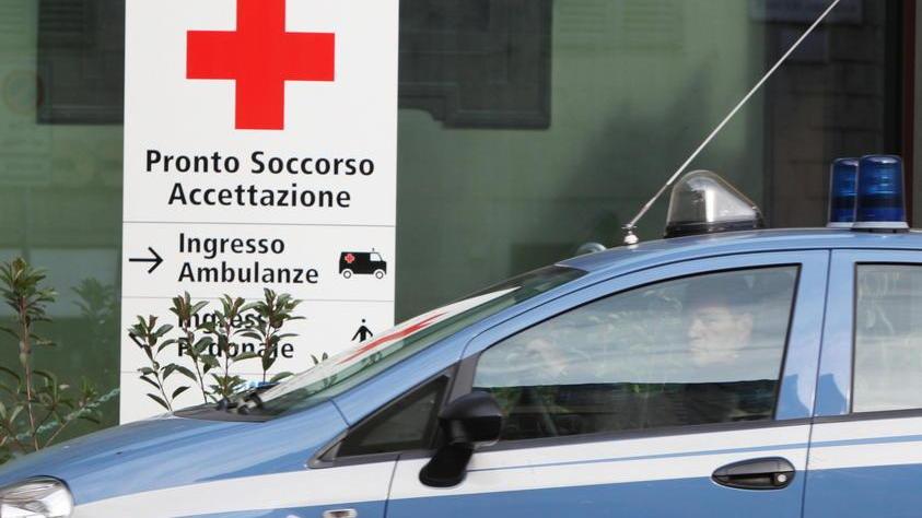 Molesta i pazienti al pronto soccorso