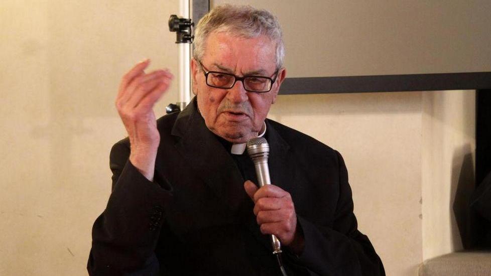 Addio a don Luciano il prete intellettuale