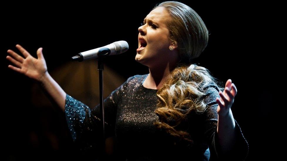 Le lacrime di Adele in “25” sono una piccola rivoluzione 
