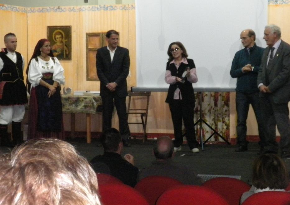 Il teatro di Perdasdefogu conquista Serramanna