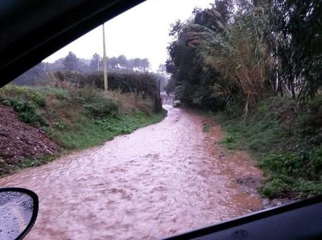 Il fosso Togliatti durante il nubifragio del novembre 2015 