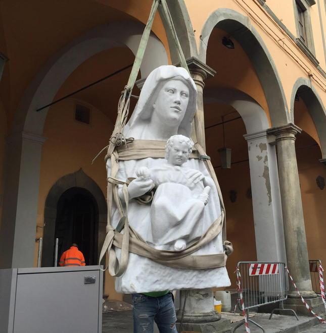 Una Madonna con bambino nel Palazzo Pretorio 