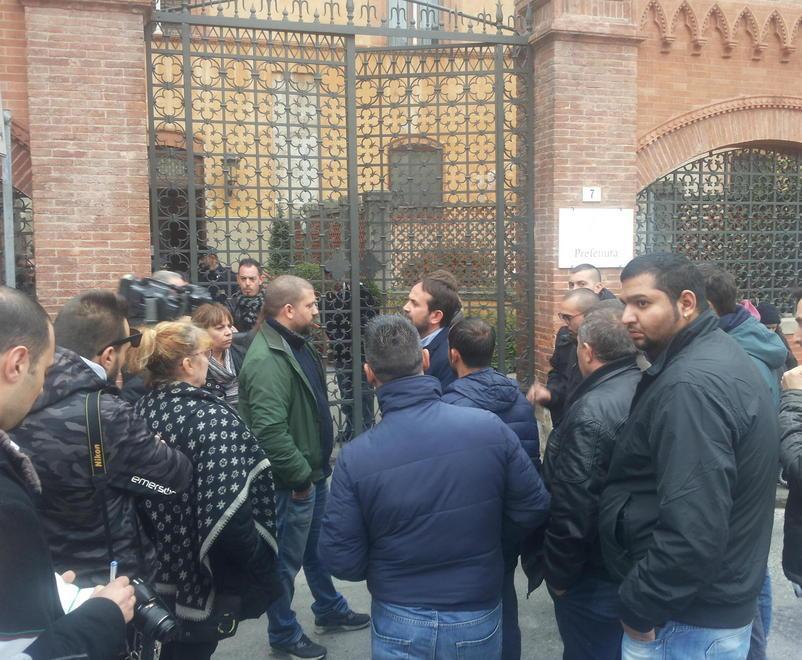 La minaccia: «Sabato occuperemo i Frati Bigi»