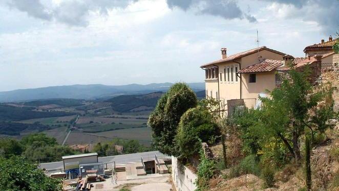 Saltano i faccia a faccia in consiglio comunale