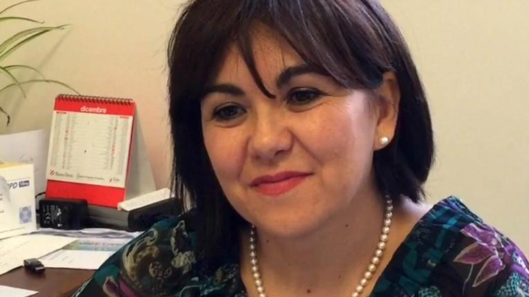 Alla fine scoppia la pace tra vescovo e dirigente