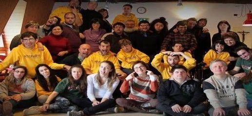“Accanto”, per sentirsi sempre in una famiglia 