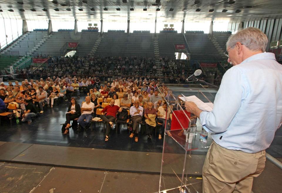 Storica spaccatura nella Cgil, fronda contro il segretario Mora