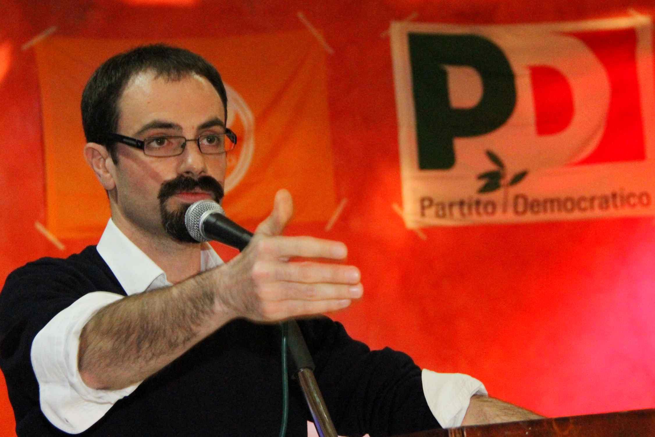 Il segretario del Pd di Prato Gabriele Bosi