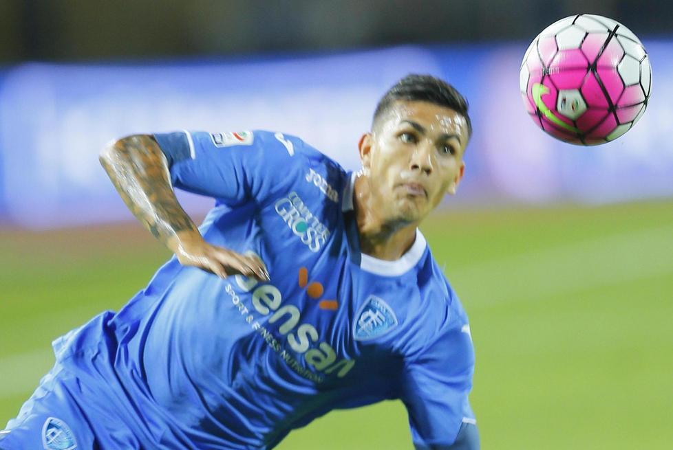 Si ferma Saponara, rientrano in gruppo Paredes e Laurini