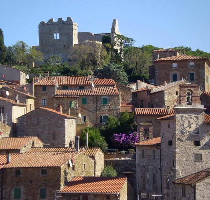 Cento famiglie in attesa di una casa che ancora non c’è 