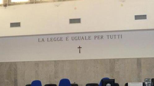 Violenze sessuali in spiaggia: condannato