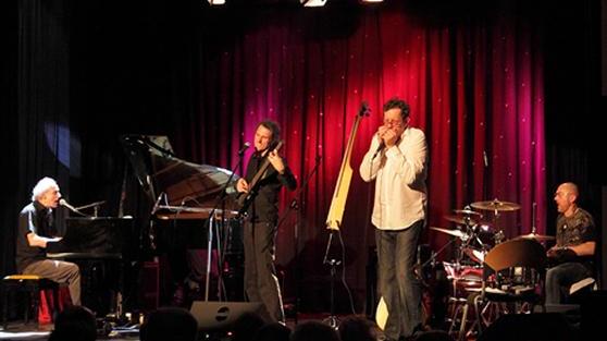 «Ray Charles mi spinse al blues» Paul Mills live a Rocce Rosse