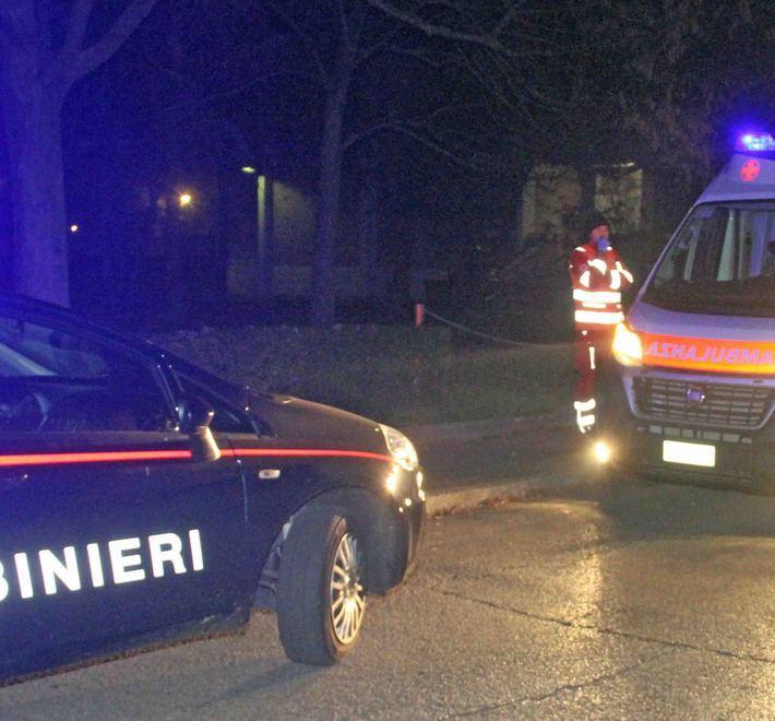 Rapina e ferisce due donne È caccia allo scippatore 