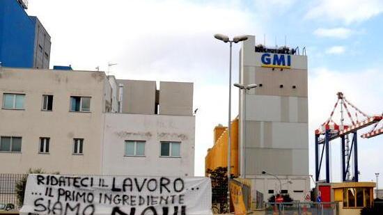 Grandi Molini, spiraglio tredicesima per i lavoratori