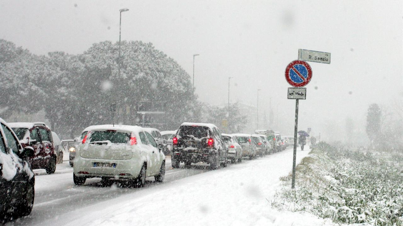Nevicata del 2010, tredici assolti e una sola condanna