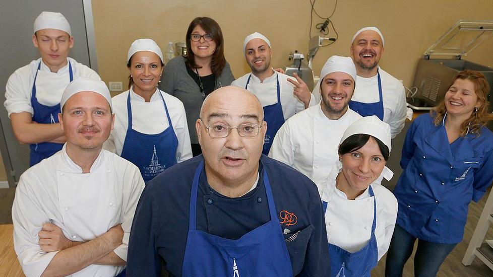 Corso per cuochi di Modena: la sfida tra i fornelli è quasi... Masterchef