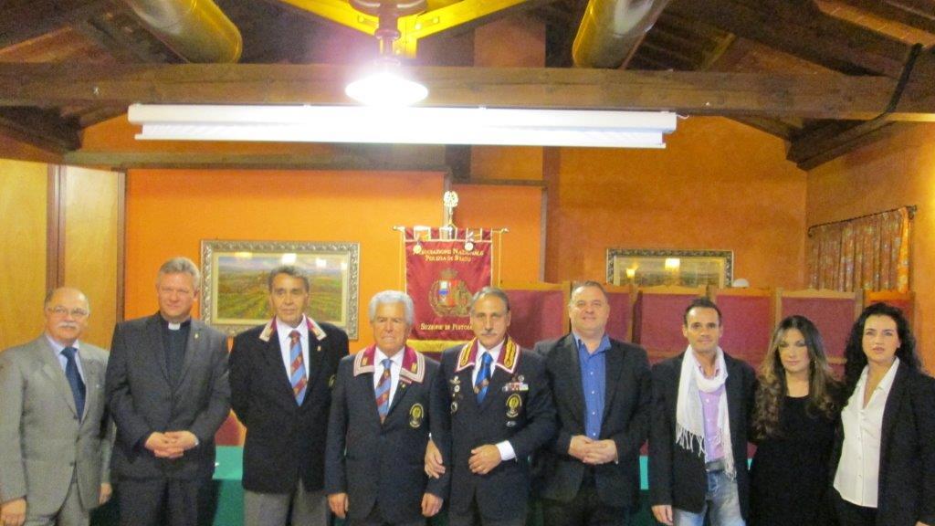 Gli organizzatori della cena benefica