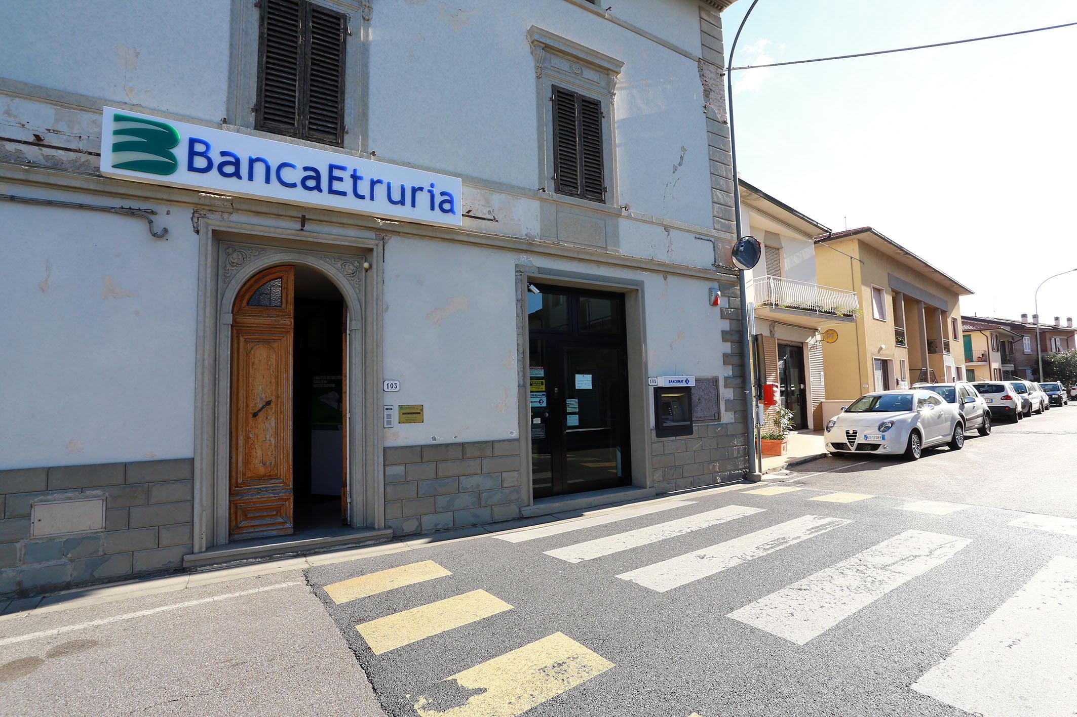 La filiale della Banca Etruria a Vitolini 
