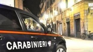 Cento euro a prestazione sigilli alla casa squillo