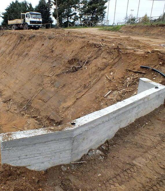 Lavori sul rio Salivoli e al cimitero 