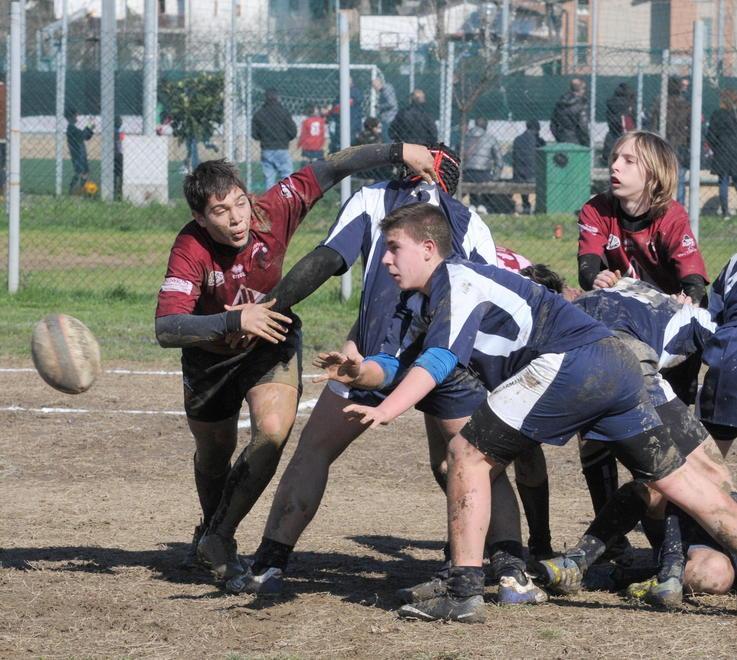 Rugby: under 16 brilla bella prova col Versilia 