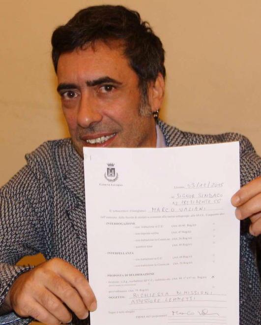 Valiani chiede le dimissioni di Lemmetti. «Le altre forze d’opposizione? Si sono tirate indietro»
