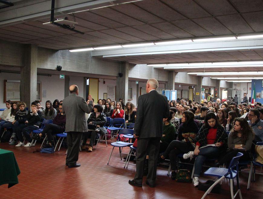 Un liceo e le sue radici per la festa all’Ariosto 